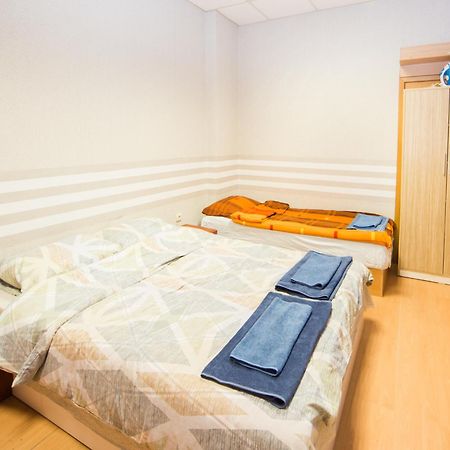 Downtown - Compact Low Cost Flat - 1St Floor Burgas City Exterior foto